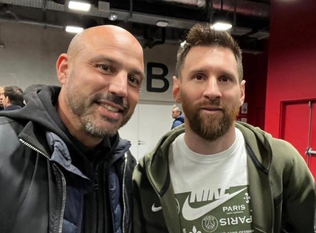 1687110894276094296.jpg 1687110816516.jpg